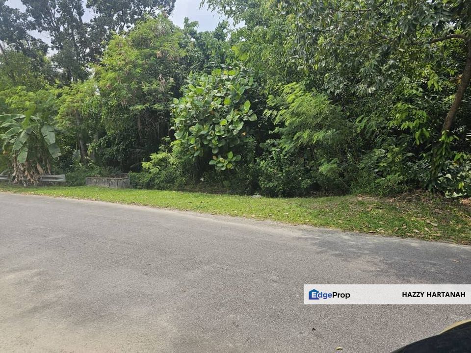 Renovated and extended Double Storey Semi D, Seksyen 9 Shah Alam. Facing open., Selangor, Shah Alam