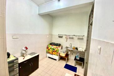 Delima Apartment, Bukit Jelutong