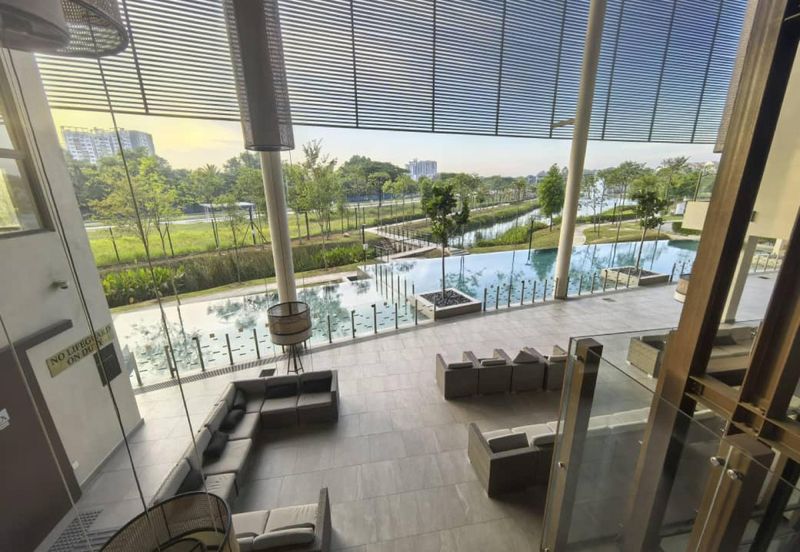 The Mulia Residences Cyberjaya. RENOVATED . 3 Storey  Terrace House. 22x70, Freehold. srata. for sale.