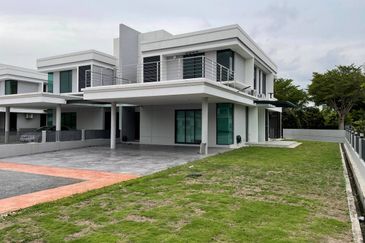 Opus Lake Vicinity @ Perdana Lakeview East