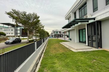 Opus Lake Vicinity @ Perdana Lakeview East