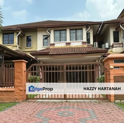 Jalan Rabung Bukit Jelutong, Beautiful Renovated 2 Storey 22x75 Intermediate Terrace, , FOR SALE. , Selangor, Shah Alam