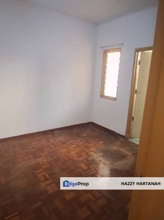 Puncak Alam. Teres 2 tingkat. Facing Open, baru cat. for sale. Murah dan berbaloi., Selangor, Bandar Puncak Alam