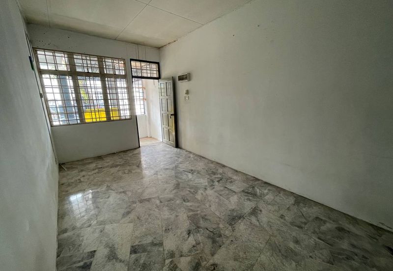 Persiaran Puncak Alam 2 