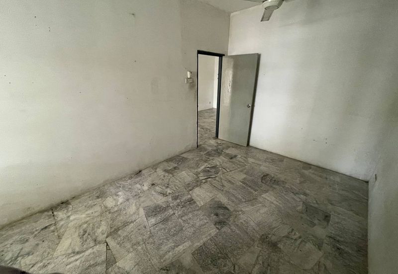 Persiaran Puncak Alam 2 