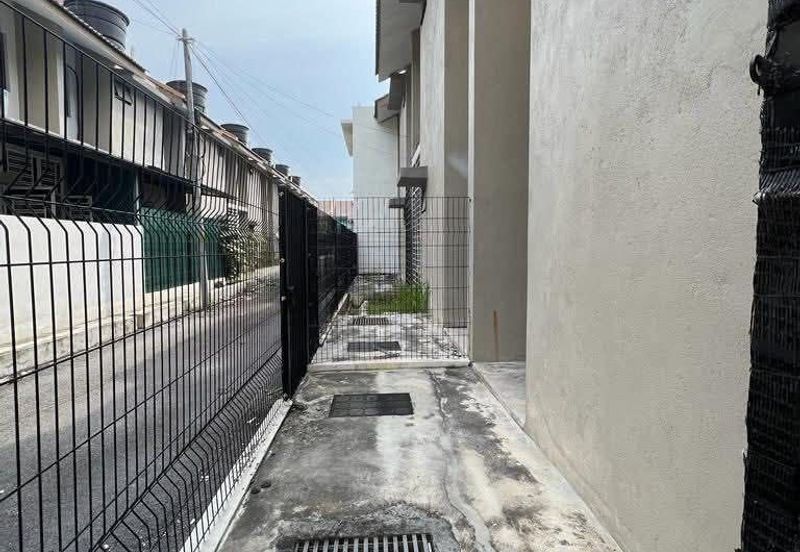 Bandar Mahkota Banting (Brooklands)