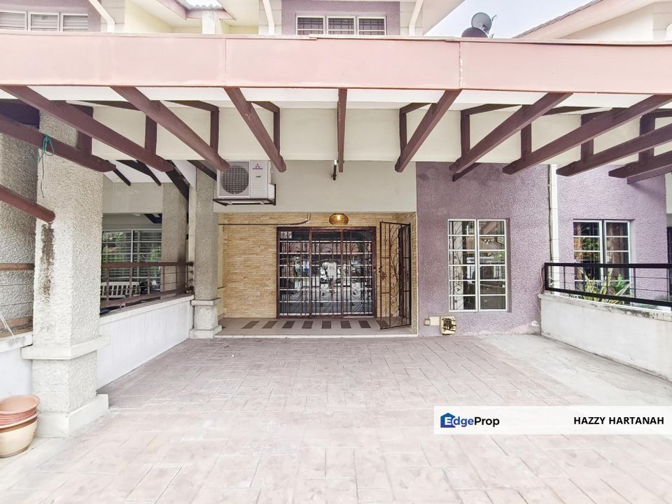 Alstonia Denai Alam, Shah Alam, Cheap Double Storey House 22 x 80, extended kitchen for sale, Selangor, Shah Alam