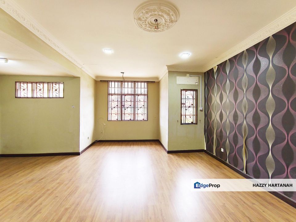 Alstonia Denai Alam, Shah Alam, Cheap Double Storey House 22 x 80, extended kitchen for sale, Selangor, Shah Alam