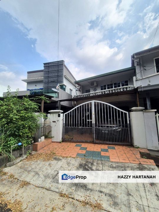 Facing Open - 2 Storey Semi D Cluster House Seksyen 17 Shah Alam for sale., Selangor, Shah Alam