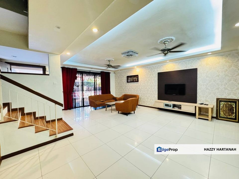 Cahaya SPK Shah Alam, Renovated & Extended Double Storey Superlink (24x80) House  For Sale, Selangor, Shah Alam