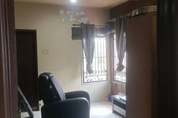 Facing open, End lot 2 storey, Jalan Arca Bukit Jelutong Timur