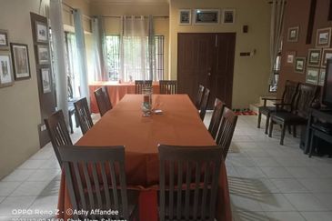 Facing open, End lot 2 storey, Jalan Arca Bukit Jelutong Timur