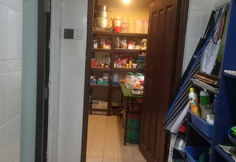 Facing open, End lot 2 storey, Jalan Arca Bukit Jelutong Timur