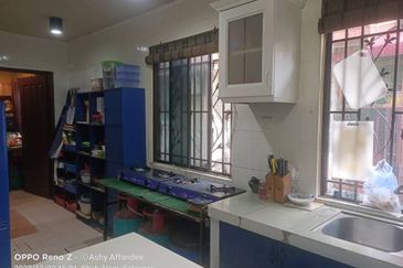 Facing open, End lot 2 storey, Jalan Arca Bukit Jelutong Timur