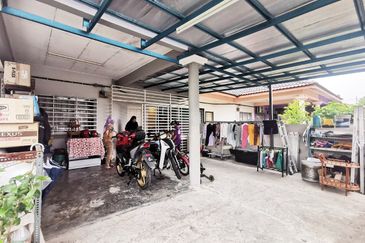 Single storey Terrace, Taman Alam Perdana, Puncak Alam