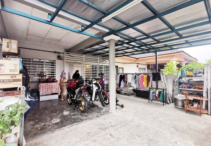 Single storey Terrace, Taman Alam Perdana, Puncak Alam