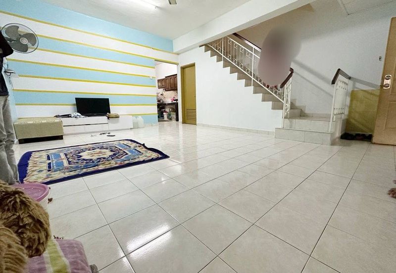 MURAH! Double Storey Terrace, Lorong Az Zaharah , Bandar Puncak Alam