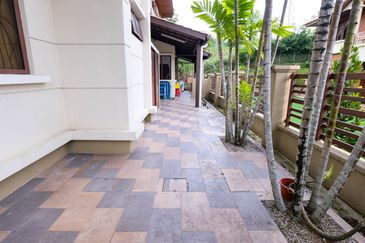 Double Storey Bungalow, Jalan PJU, Laman Ara, Ara Damansara
