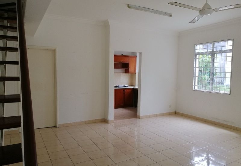 Semi D cluster tanah luas, below market, Sinar Alam, Fasa 2, Puncak alam