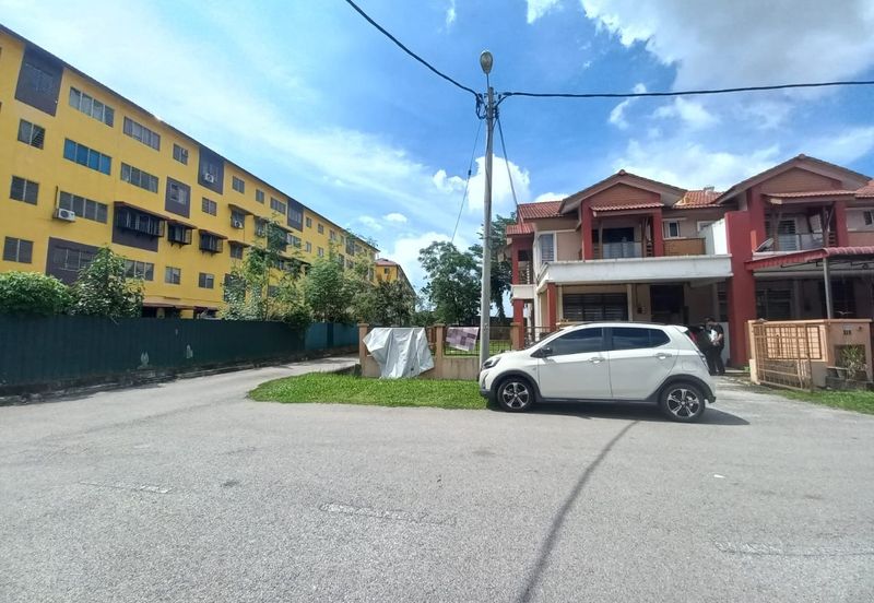 Bandar Saujana Utama