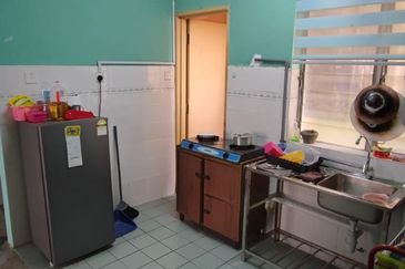 Apartment Dewi, Astana Alam, Puncak Alam