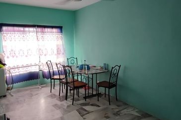 Apartment Dewi, Astana Alam, Puncak Alam