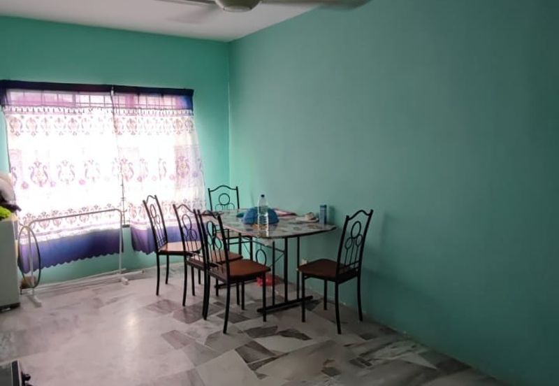 Apartment Dewi, Astana Alam, Puncak Alam