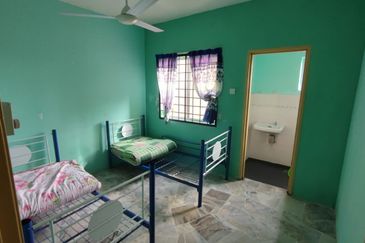 Apartment Dewi, Astana Alam, Puncak Alam