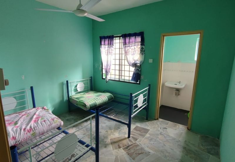 Apartment Dewi, Astana Alam, Puncak Alam