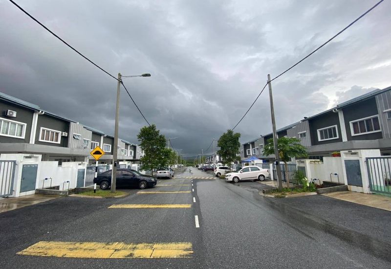 Laman Haris @ Eco Grandeur