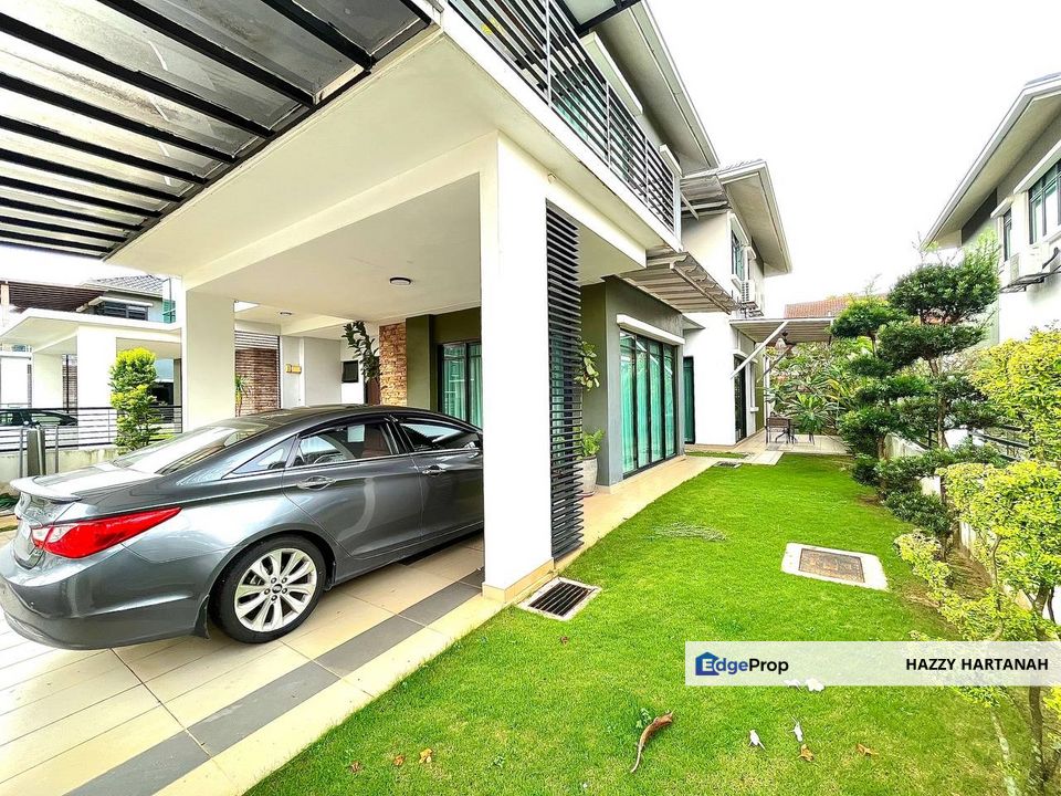 Renovated Double Storey Semi D Avanti Residences Seksyen U17 Sungai Buloh, Selangor, Sungai Buloh