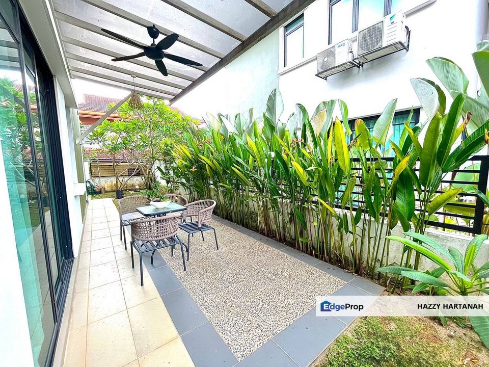 Renovated Double Storey Semi D Avanti Residences Seksyen U17 Sungai Buloh, Selangor, Sungai Buloh