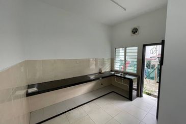 Lorong Cakera Purnama 12/29