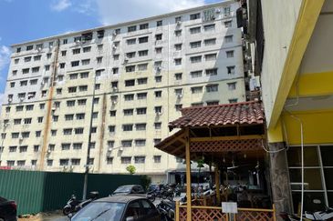 Damai Apartment, Tropicana