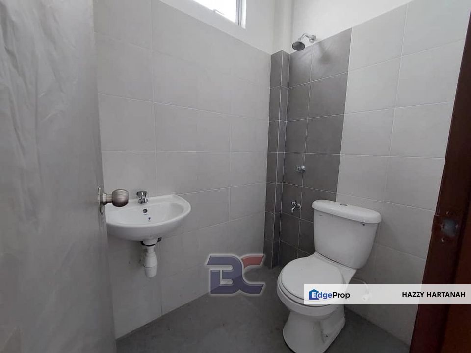 Semi D setingkat. Rumah baru siap CCC. Taman Tanjung Minyak, Setia 2, Melaka, Melaka, Melaka Tengah