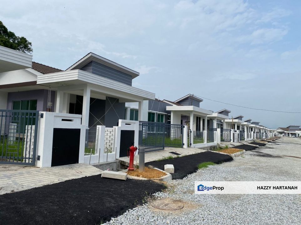 Rumah Semi D, Baru siap 100% loan, 0 deposit. Chemor, Perak, Perak, Kinta