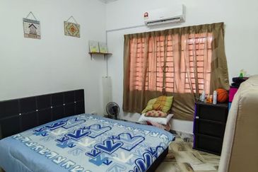 1 STOREY TERRACE TAMAN ALAM PERDANA, PUNCAK ALAM