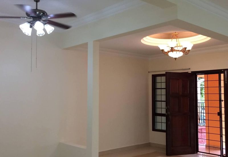Teres 2 tingkat FREEHOLD, Jalan Adang Bukit Jelutong