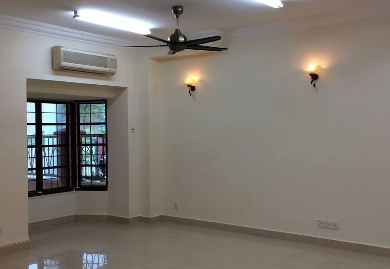 Teres 2 tingkat FREEHOLD, Jalan Adang Bukit Jelutong