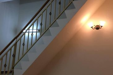 Teres 2 tingkat FREEHOLD, Jalan Adang Bukit Jelutong