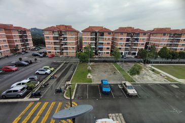 Alam Budiman Condominium (Pangsapuri Alam Budiman)