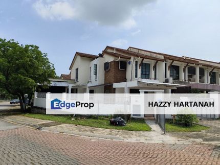 Corner Lot 2Sty Putra Harmoni Putra Height USJ Near LRT, Selangor, Subang Jaya