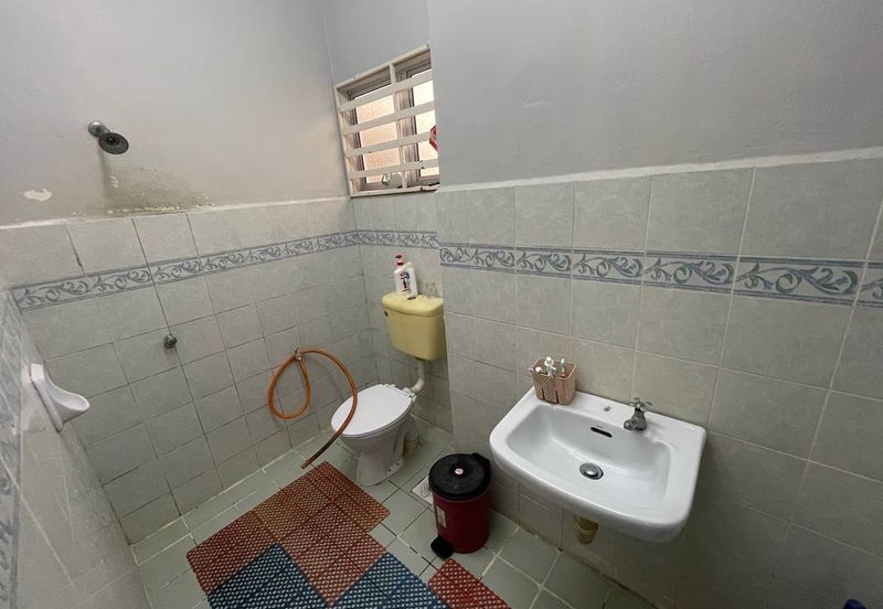 SINGLE STOREY INTERMEDIATE TERRACE @ TAMAN ALAM PERDANA, PUNCAK ALAM