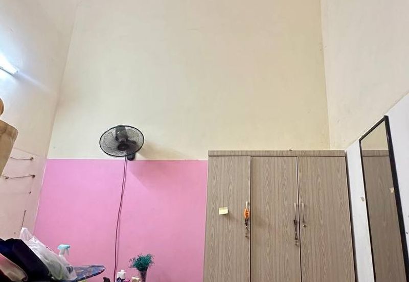 Taman Sungai Kapar Indah