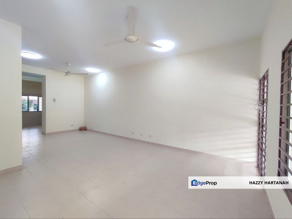 NEW REFURBISHED Double Storey Terrace Dillenia Denai Alam Shah Alam | RM750k, Selangor, Shah Alam