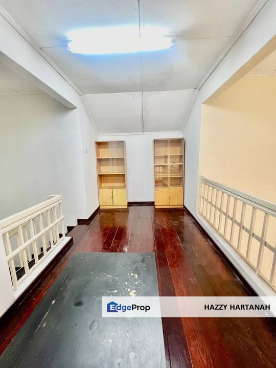 1.5 Storey Terrace USJ 2 Subang Jaya Freehold, Murah, Selangor, USJ