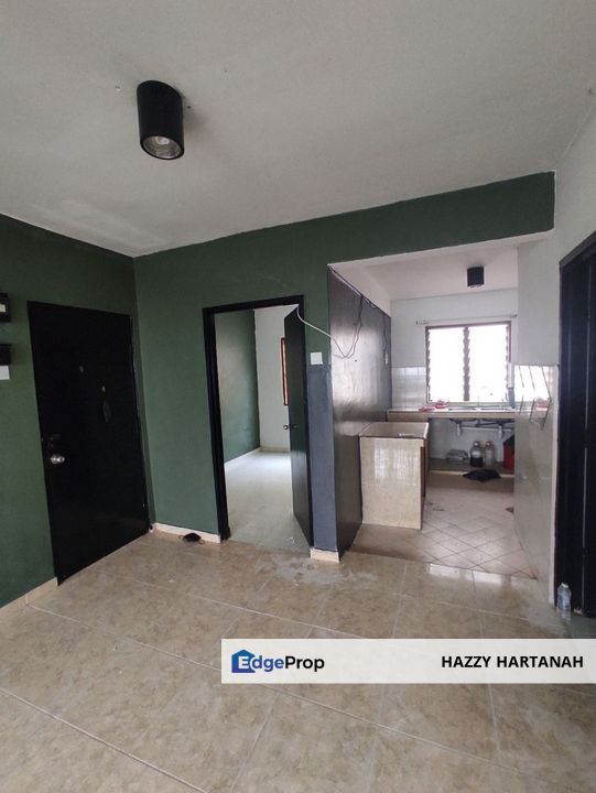 Flat PKNS Seksyen 7 Shah Alam, Level 3, Selangor, Shah Alam