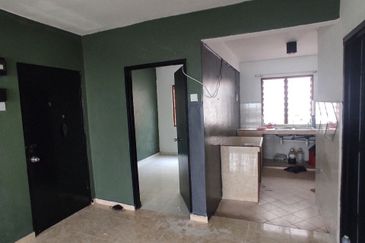 Flat PKNS, Seksyen 7