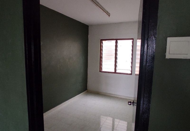 Flat PKNS, Seksyen 7