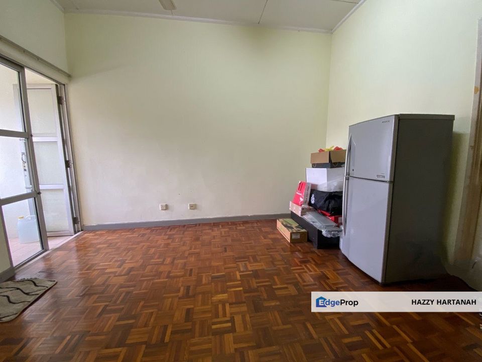 2 STOREY TERRACE HOUSE  in USJ11 Subang Jaya, Near USJ12 Schoo, Selangor, USJ